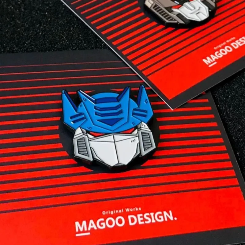 Broche Transformable de Spider - Model Kit Optimus Prime reseña y precio